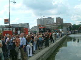 foto FFWD Heineken Dance Parade, 10 augustus 2002, Centrum Rotterdam, Rotterdam #24670