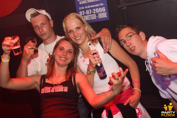 foto Oldschool Friday, 9 juni 2006, DNA