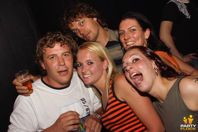 foto Oldschool Friday, 9 juni 2006, DNA