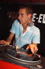 Foto's, Oldschool Friday, 9 juni 2006, DNA, Heerenveen