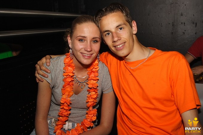 foto Oldschool Friday, 9 juni 2006, DNA