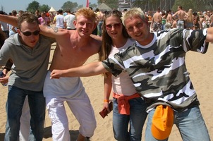 foto Defqon.1 Festival, 17 juni 2006, Almeerderstrand, Almere #259340