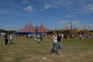 foto Dance Valley 2006, 14 juli 2006, Spaarnwoude, Velsen-Zuid #264731