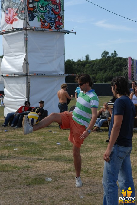 foto Dance Valley 2006, 14 juli 2006, Spaarnwoude