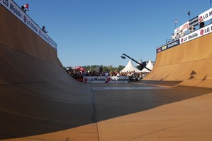 foto Dance Valley 2006, 15 juli 2006, Spaarnwoude, Velsen-Zuid #265229