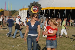 foto Dance Valley 2006, 15 juli 2006, Spaarnwoude, Velsen-Zuid #265266