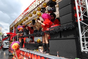 foto FFWD Heineken Dance Parade #10, 12 augustus 2006, Centrum Rotterdam, Rotterdam #269881