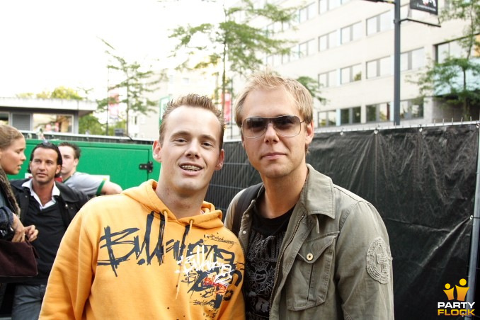 foto Dancetour 2006, 20 augustus 2006, Stadhuisplein, met Armin van Buuren