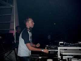 foto Multigroove, 7 september 2002, Amstelborgh / Borchland Hallen, Amsterdam #27303