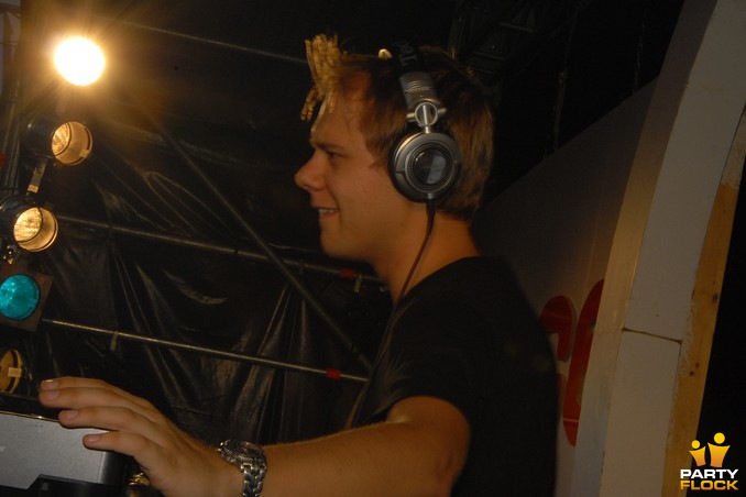 foto Dancetour 2006, 27 augustus 2006, Zuiderpark, met Armin van Buuren