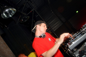 foto Hard Bass, 7 oktober 2006, Brabanthallen, 's-Hertogenbosch #282026