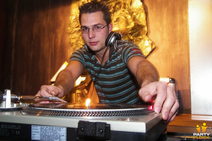 foto I Love Jumpstyle, 3 november 2006, Zalinaz, met The Maximum DJ