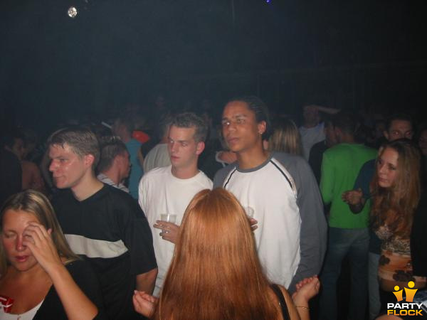 foto Qlubtempo #11, 19 oktober 2002, Hemkade, Zaandam