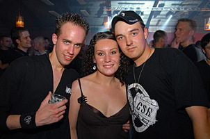 foto DJ Partyraiser, 28 april 2007, Amstelborgh / Borchland Hallen, Amsterdam #328011