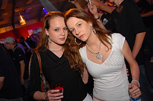 foto DJ Partyraiser, 28 april 2007, Amstelborgh / Borchland Hallen, Amsterdam #328018