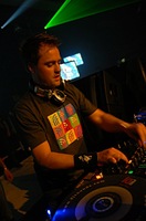 foto DJ Partyraiser, 28 april 2007, Amstelborgh / Borchland Hallen, Amsterdam #328098
