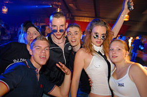 foto DJ Partyraiser, 28 april 2007, Amstelborgh / Borchland Hallen, Amsterdam #328100