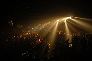 foto DJ Partyraiser, 28 april 2007, Amstelborgh / Borchland Hallen, Amsterdam #328174