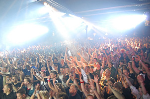 foto DJ Partyraiser, 28 april 2007, Amstelborgh / Borchland Hallen, Amsterdam #328218