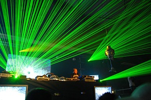 foto DJ Partyraiser, 28 april 2007, Amstelborgh / Borchland Hallen, Amsterdam #328235
