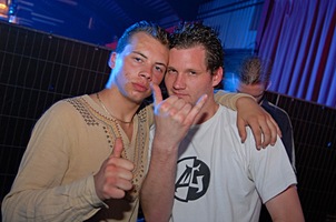 foto DJ Partyraiser, 28 april 2007, Amstelborgh / Borchland Hallen, Amsterdam #329228