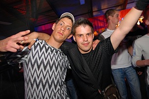 foto DJ Partyraiser, 28 april 2007, Amstelborgh / Borchland Hallen, Amsterdam #329231