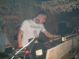 foto Hardstyle Beyond, 16 november 2002, Birdland, Uitgeest #33552