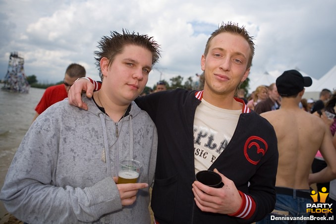 foto Defqon.1 Festival, 16 juni 2007, Almeerderstrand