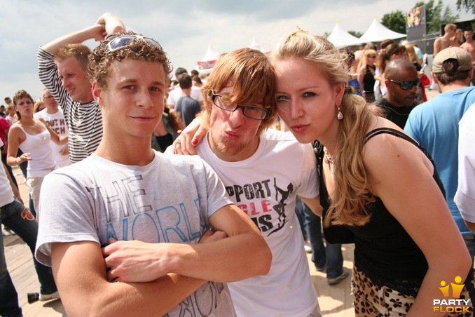 foto Defqon.1 Festival, 16 juni 2007, Almeerderstrand