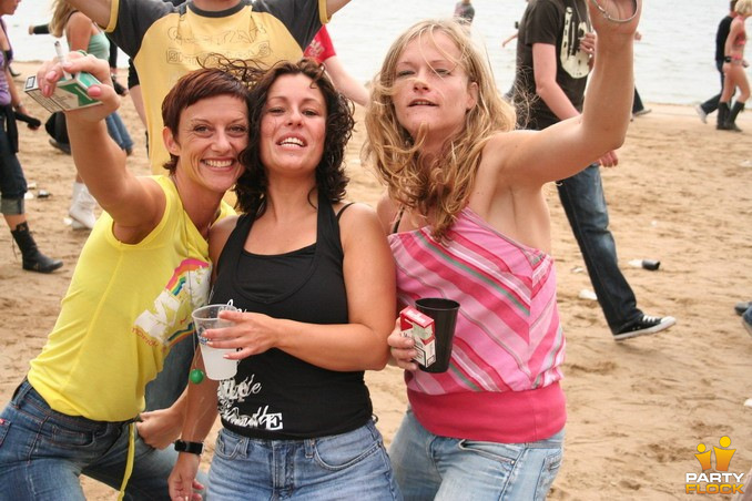 foto Defqon.1 Festival, 16 juni 2007, Almeerderstrand