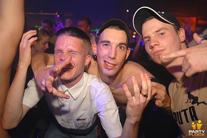 foto Hellraiser vs Megarave, 23 juni 2007, Beursgebouw