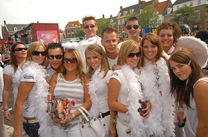 foto Streetparade Middelburg, 21 juli 2007, Markt Middelburg, Middelburg #352625