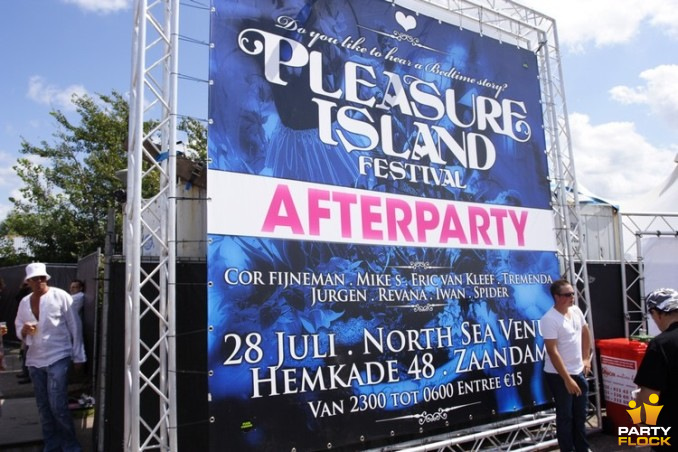 foto Pleasure Island, 28 juli 2007, NDSM-Werf