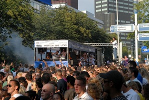 foto FFWD Fit for Free Dance Parade, 11 augustus 2007, Centrum Rotterdam, Rotterdam #357486