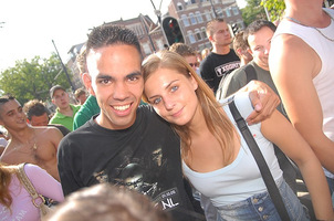 foto FFWD Fit for Free Dance Parade, 11 augustus 2007, Centrum Rotterdam, Rotterdam #357675