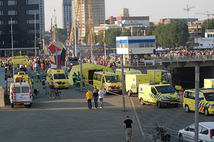 foto FFWD Fit for Free Dance Parade, 11 augustus 2007, Centrum Rotterdam, Rotterdam #357803