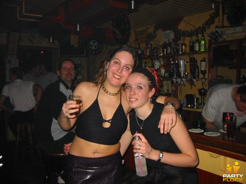 Foto's Whoops!, 19 januari 2002, Birdland, Uitgeest