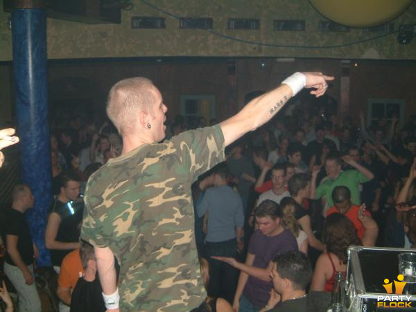 foto Hard Bass, 31 december 2002, Tropicana, met Deepack