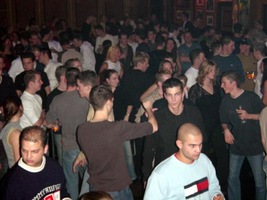 foto Hypnosys, 17 januari 2003, 't Centrum, Wintelre #39059