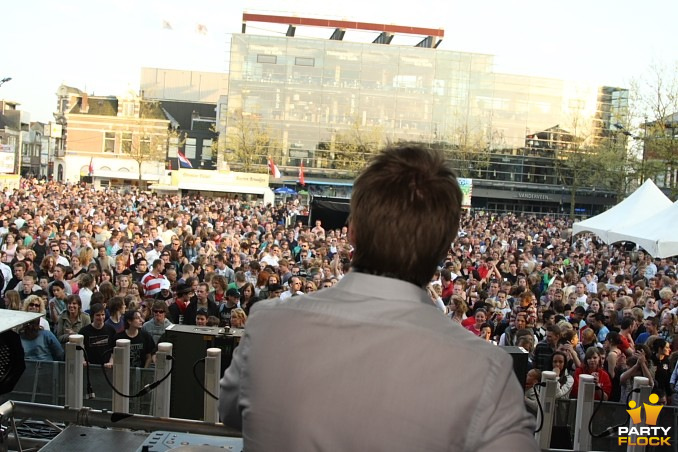 foto Bevrijdingsfestival Drenthe, 5 mei 2008, Koopmansplein, met Ferry Corsten