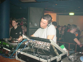 foto Loudness # 1, 1 maart 2003, Tropicana, Rotterdam #43145