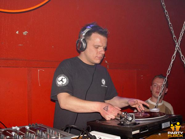 foto Multigroove, 8 maart 2003, Hemkade, met Micha B