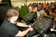 Foto's, Rekorder strandfeest, 6 juli 2008, Whoosah Beachclub, Scheveningen