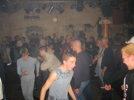 foto The Wall, 14 maart 2003, The Wall, Weelde #43971