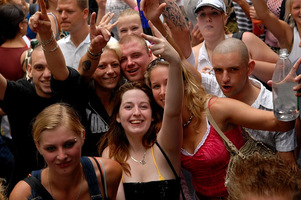 foto FFWD Dance Parade, 9 augustus 2008, Centrum Rotterdam, Rotterdam #445273