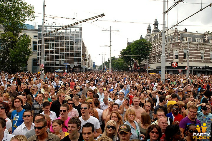 foto FFWD Dance Parade, 9 augustus 2008, Centrum Rotterdam