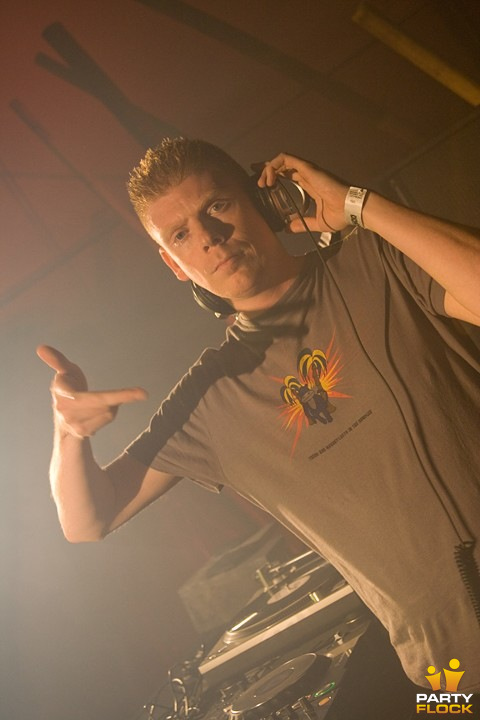 foto The Qontinent, 9 augustus 2008, Puyenbroeck, met Ruthless