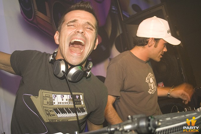 foto Poing!, 11 oktober 2008, Active Partyworld, met Noize Suppressor, Tommyknocker