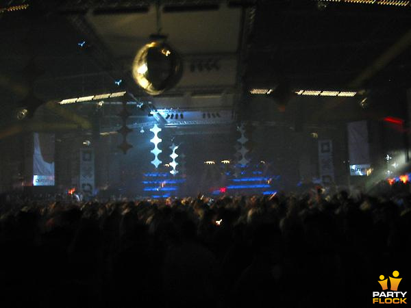 foto Qlimax, 12 april 2003, Thialf