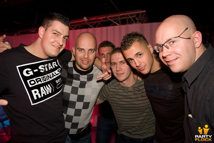 foto Concept: Hardstyle, 6 december 2008, HappydayZZ